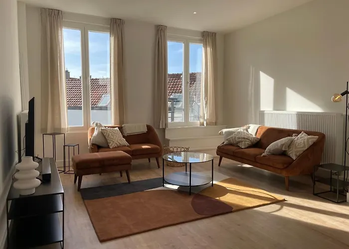 Cozy Apartment Near City Center